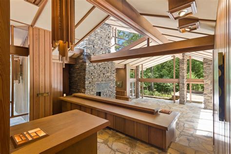 This Mid Century Frank Lloyd Wright Inspired Home Is For Sale Mid
