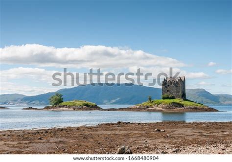 Castle Stalker Tower Loch Laich Scotland Stock Photo 1668480904