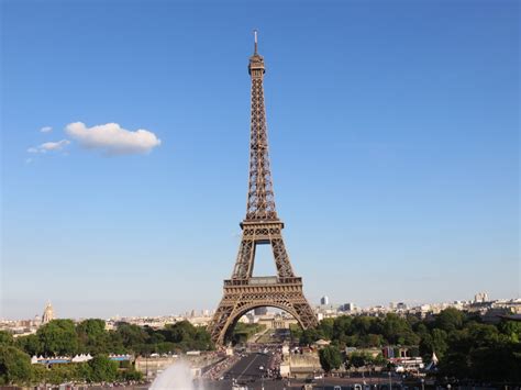 Paris La Tour Eiffel Away With Joanna