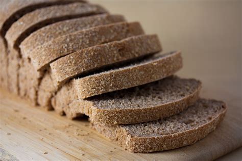 Filevegan No Knead Whole Wheat Bread Loaf Sliced September 2010