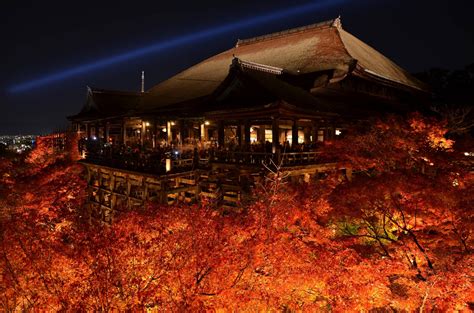 Kiyomizu Dera Temple In Kyoto Japan At Night Pics