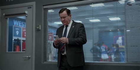 Apple Iphone Smartphone Used By Jeremy Swift As Leslie Higgins In Ted Lasso S03e05 Signs 2023