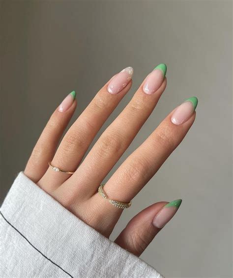 15 Trendy Nail Ideas For Next Manicure In 2021 Minimalist Nails