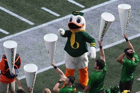 Oregon Ducks Mascot Dresses Up Like Kanye West