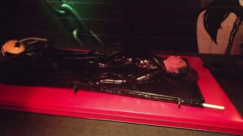 First Time In A Latex In Vac Bed Youtube