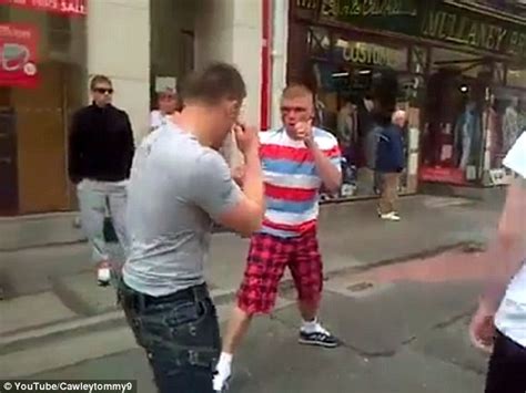 2 irish men in bare knuckle street fight in shocking video daily mail online