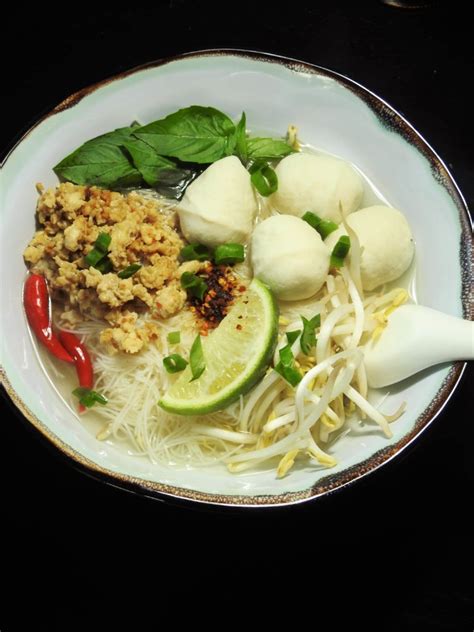 3 healthy ground chicken recipes. Easy Noodle Soup Ground Chicken and Fish Balls - Healthy ...