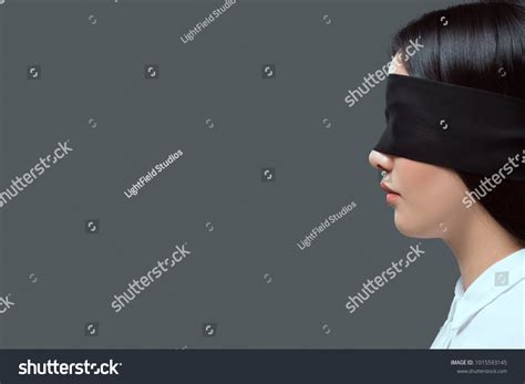 13619 Blindfolded Person Images Stock Photos And Vectors Shutterstock
