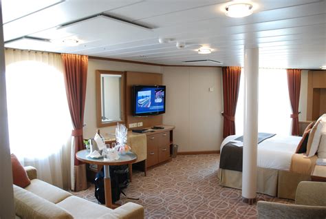 Fileoverall Room View Of Sky Suite 1198 Aboard The Celebrity Equinox