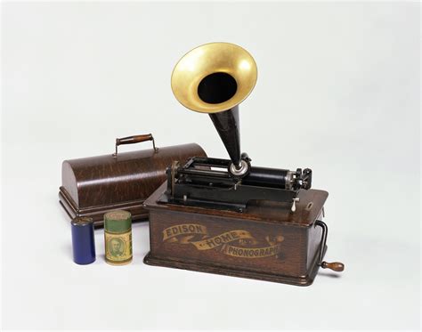 Proudly serving our communities our employees are known for their volunteerism, from cleaning beaches to feeding the homeless. Cylinder Phonograph: Edison Home Model A | English - Min ...