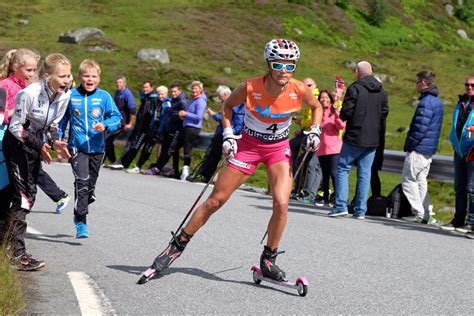Heidi weng (@heidiweng91) er en norske skiløper, og en digital influencer som har en aktiv instagramkonto. Toppidrettsveka: Heidi Weng mit Doppelerfolg am ersten Tag ...