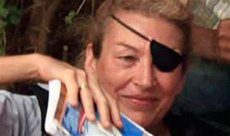 Sunday Times Journalist Marie Colvin Killed In Syria Uk News Uk