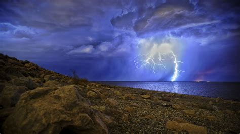 Lightning City Storm Night Photography Blue Hd 4k Hd Wallpaper