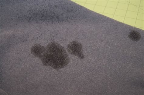 Exklusive vorteile, tolle geschenke & top angebote! How to get grease stains out of clothes | Home HowTo