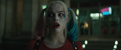 Suicide Squad Margot Robbie Talks Harley Quinns Past Collider