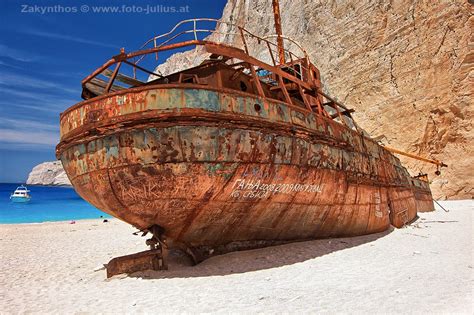 Zak047b Zakynthos Navagio Shipwreck Bay