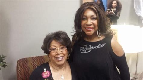 mary wilson with katherine anderson of the marvelettes mary wilson diana ross supremes t