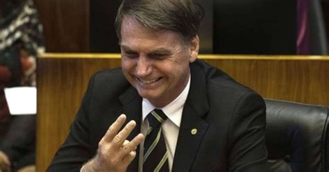 Bolsonaro Anuncia General Como Ministro Da Defesa