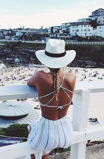 Your Favorite Fashion Bloggers Have Been Wearing This Brand On All Their Vacations Rock Dress