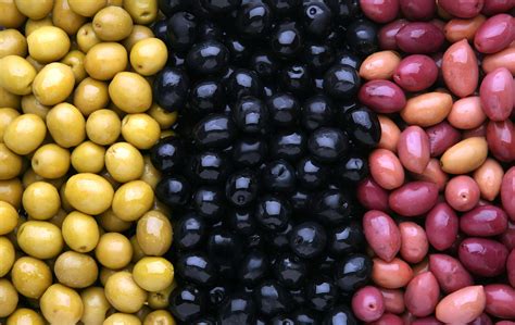An Assortment Of Beans And Lemons Are Shown In Three Different Color