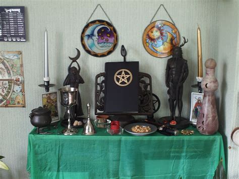 Witchy Crafty A Witches Altar How To Do A Basic Altar Set Up