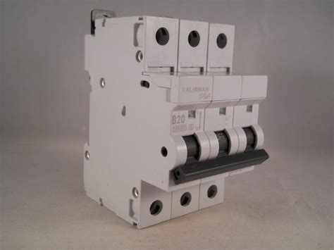 Shop For Circuit Breakers Page 185 Of 195 Willrose Electrical
