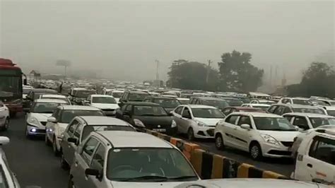 Massive Traffic Jam At Delhi Gurgaon Border Amid Anti Caa Protests