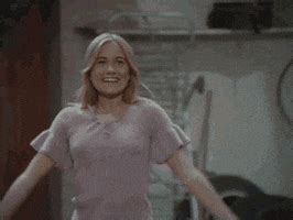 The Brady Bunch Dancing Find Share On Giphy