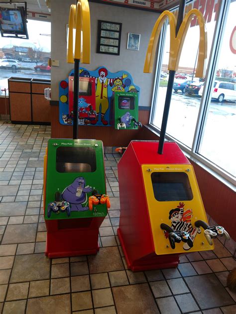 This McDonald's I found is playing it old school. : gaming