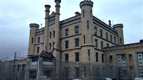Old Joliet Prison To Become Haunted House For Halloween This Year