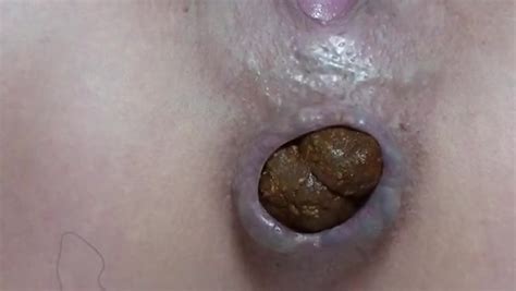 Scat Girl Closeup Scat Porn At Thisvid Tube