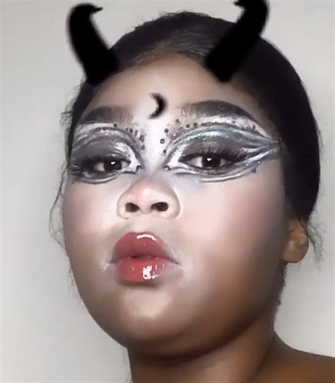 Black Swan Halloween Makeup