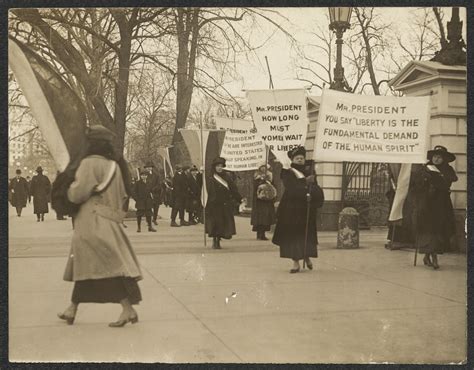 silent sentinels picket for women s suffrage 1917 1919 clio