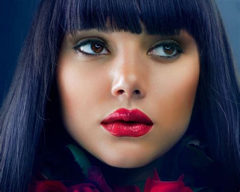 Download Beautiful Face Brunette Woman With Bangs Wallpaper Wallpapers Com