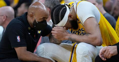 Anthony Daviss Injury Looms Large Ahead Of Lakers Game 6 Sports