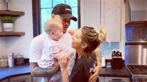 Kane Brown Dances With Wife And Baby Daughter Sings Worship You Before