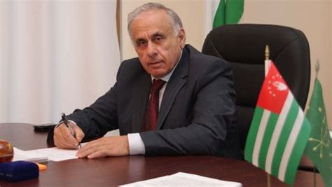 Rapero portavoz fue internado tras sufrir grave accidente: La muerte del primer ministro de Abjasia no tiene que ver ...