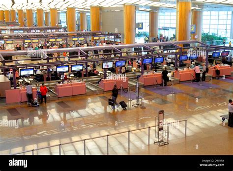 Singapore Changi International Airportsinterminalcheck In Counter
