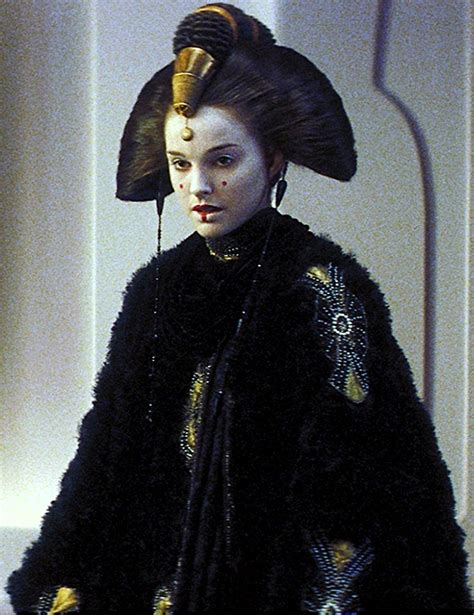 Natalie Portman As Padmé Amidala In Star Wars Episode I The Phantom