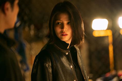 Han So Hee Is An Undercover Gangster Slash Cop In My Name