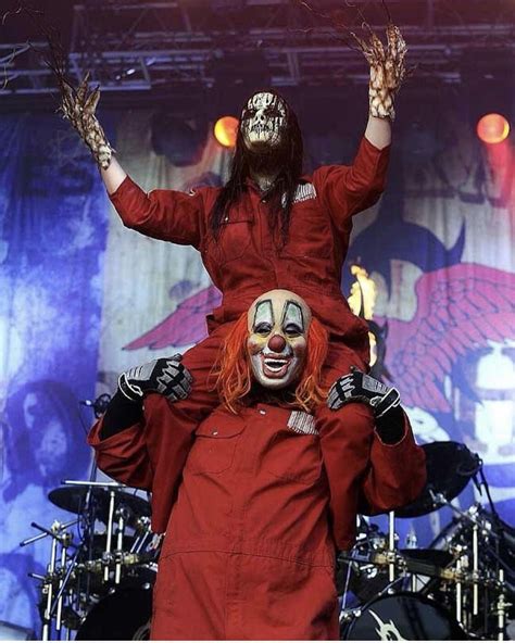 Crazy Ass Moments In Nu Metal History On Twitter Joey Jordison And Shawn Crahan