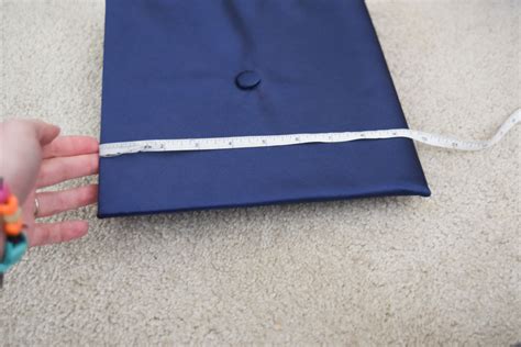 How To Decorate A Graduation Cap With Vinyl Cricut Tutorial Clarks