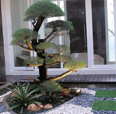 Pada kesempatan kali ini, kita akan membahas beberapa orang yang ingin mendesain taman di dalama rumah. √Taman Minimalis di Dalam Rumah - Galeri foto taman ...