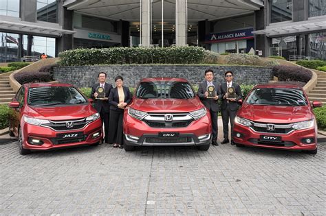 Then there are cars such as the c class mercedes which falls between the lower and upper d segment cars with a price tag that can teach an e segment car a thing or two. J.D. Power 2019 Malaysia Initial Quality Study - Honda ...