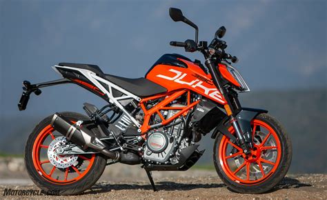 Ktm Lan A Naked Duke A Moto Que Exibe Agilidade E Pot Ncia