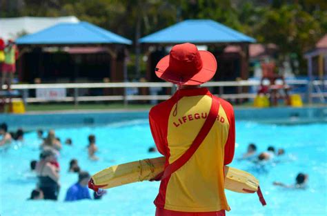 Pool Lifeguard Course Airlie Beach Swim Centre