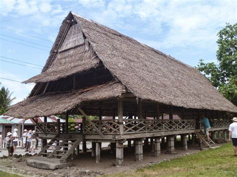 Gambar Rumah Adat Maluku Utara Rumah Rumah Nyaman Pulau Maluku