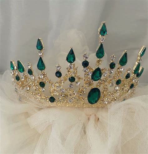 Victorian Crownemerald Green Gold Tiara Royalty Crown Etsy Artofit