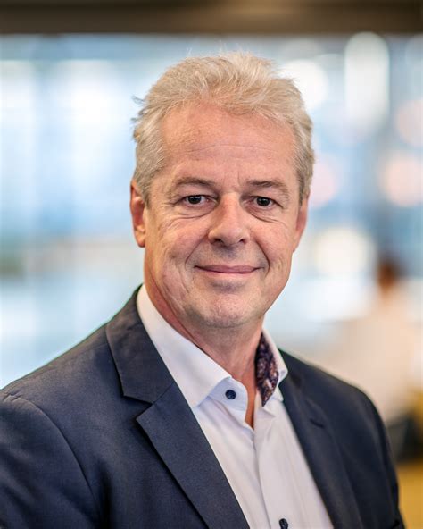 Paul Mj Van Den Hof — Eindhoven University Of Technology Research Portal