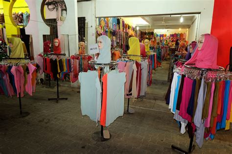 Great for small family and individual. Kee Hua Chee Live!: WAKAF CHE YEH NIGHT BAZAAR WITH NG KUN ...